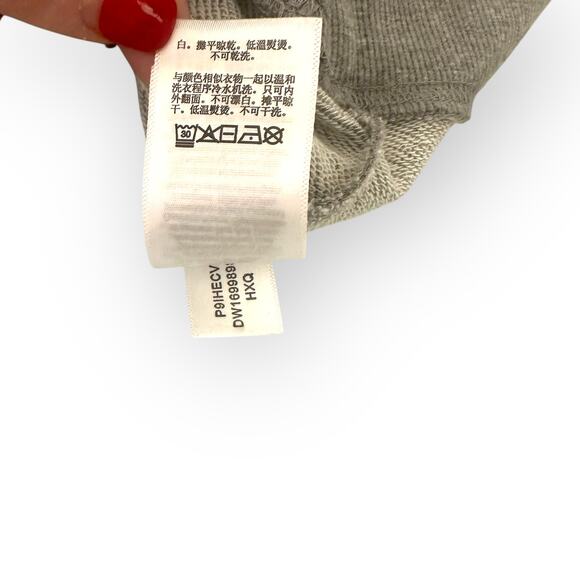 DKNY Women's The Everywhere Sweatshirt Gray Sequins Size L Glam Sweatshirt - Picture 8 of 8